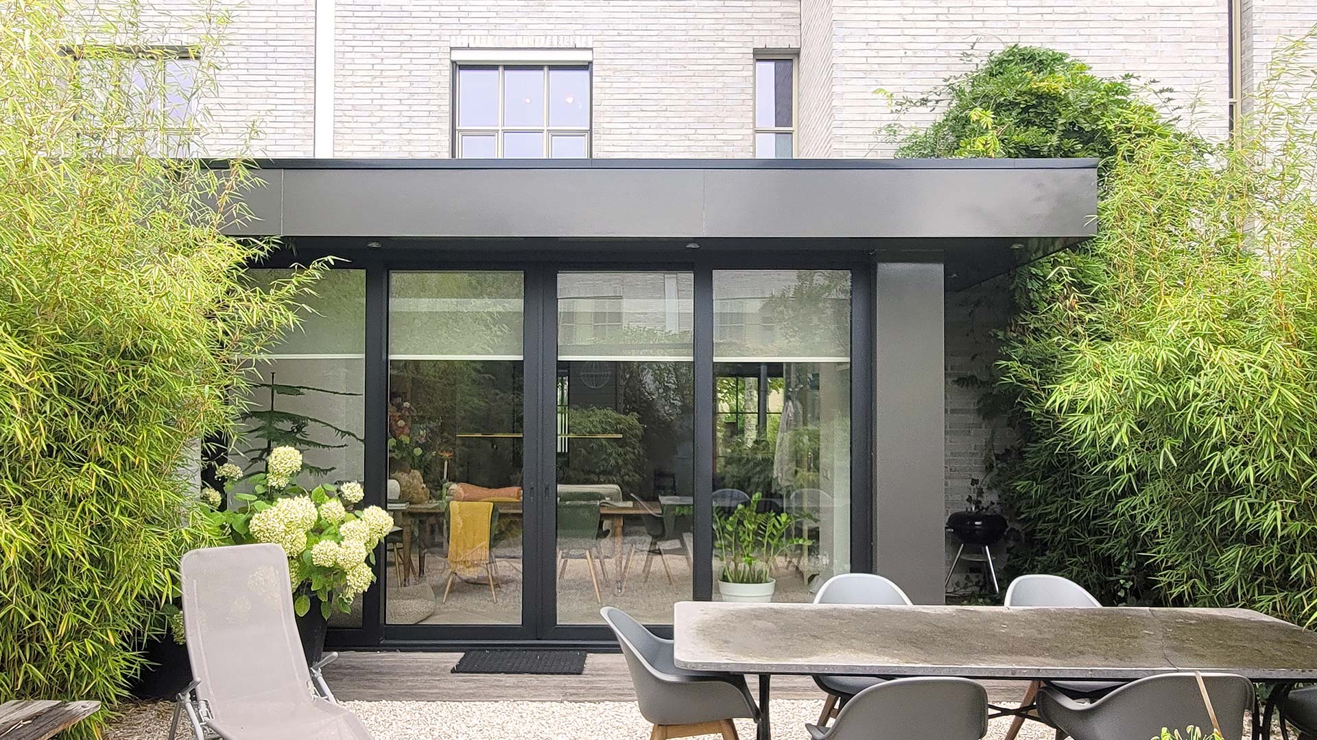 Dubbele aanbouw woningen